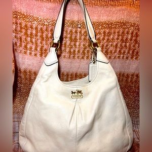 ❤️NEW LISTING ❤️ COACH